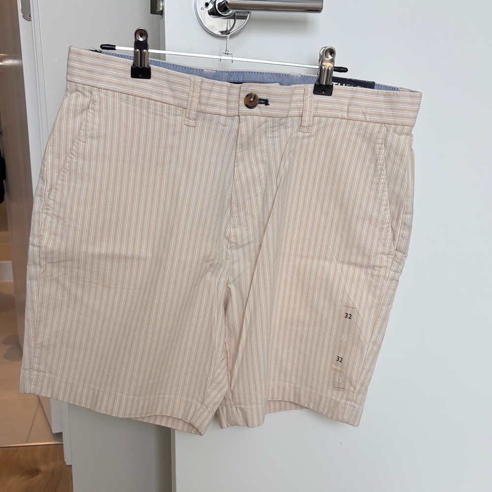 BNWT Tommy Hilfiger cotton shorts 32
